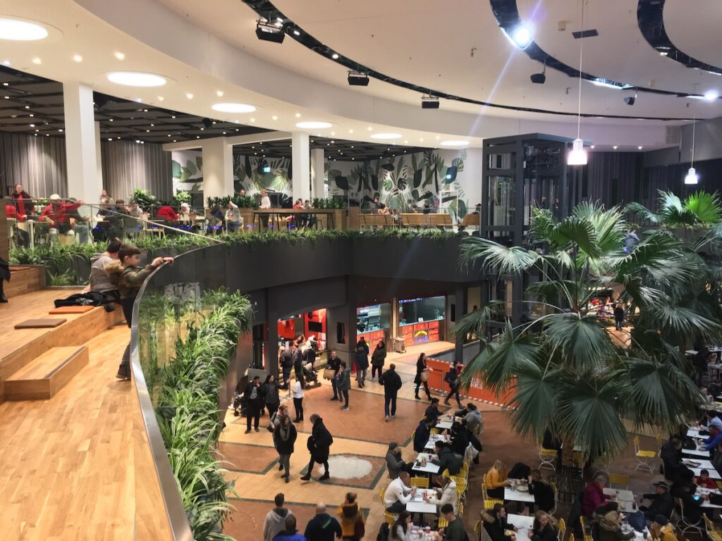 Centro Oberhausen - Foodcourt